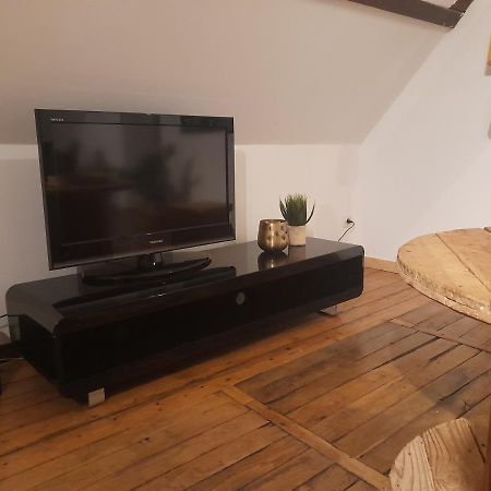 Le Nid D'Hirondelles - Appartement De Caractere Hypercentre Au Calme Bourges Exteriér fotografie